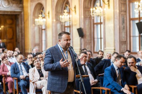 Stát by měl podpořit Úřad pro ochranu hospodářské soutěže, aby tento více bránil sektor kryptoprůmyslu na trhu - Martin Pilař