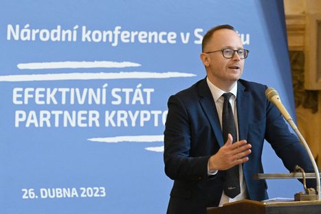 Trh kryptoaktiv teď regulován není. Nařízení MiCA bude mít relativně přísná pravidla se zásadním dopadem na směnárny, burzy, provoz automatů i poradenství - Jan Procházka, člen bankovní rady ČNB
